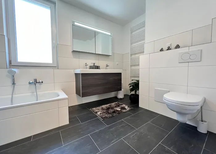 Neues Seeapartment Apartman *